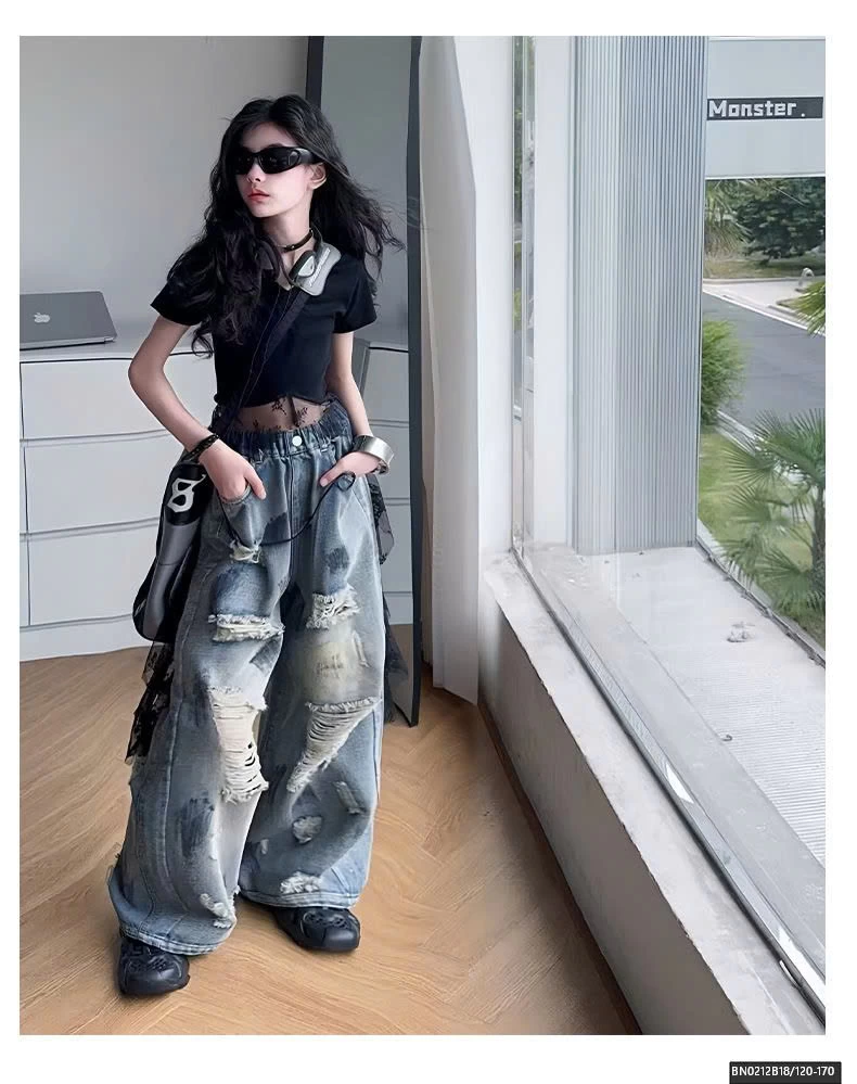 SÉT ÁO CROPTOP VIỀN REN MIX QUẦN JEAN RÁCH VẢY SƠN