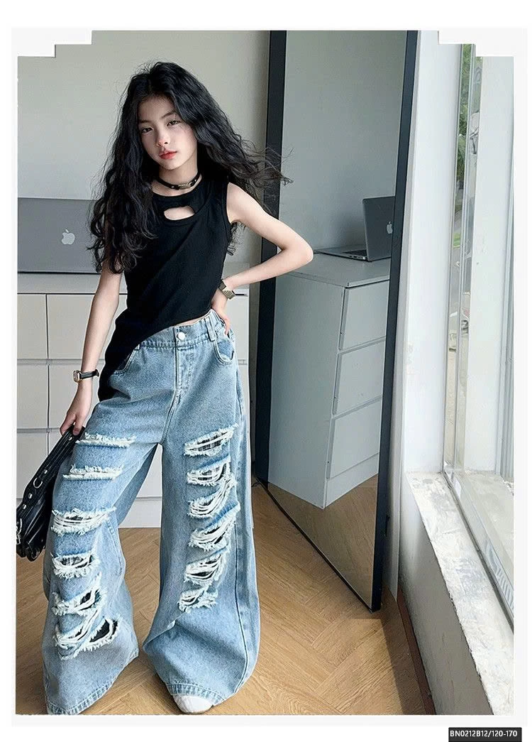 QUẦN JEAN RÁCH MIX ÁO BA LỖ HỞ LỪNG CÁ TÍNH