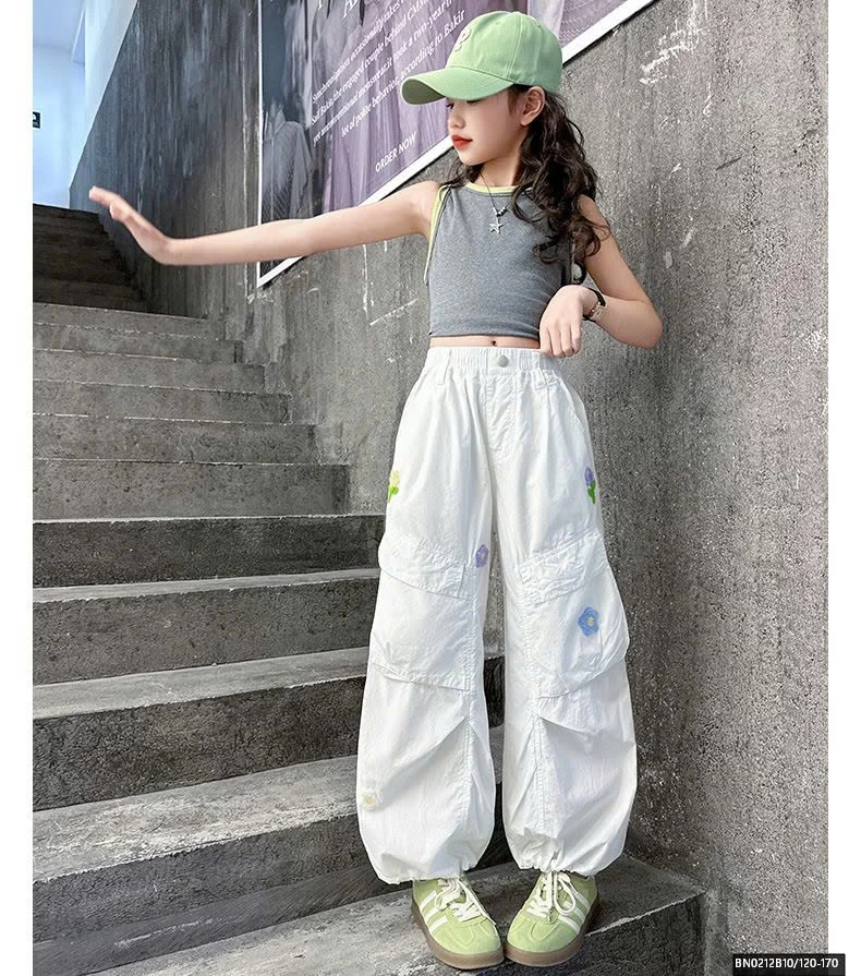 QUẦN THÔ MỎNG THÊU HOA