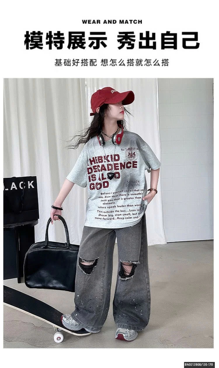 SÉT QUẦN JEAN XÁM RÁCH GỐI MIX ÁO THUN CHỮ NGẮN TAY