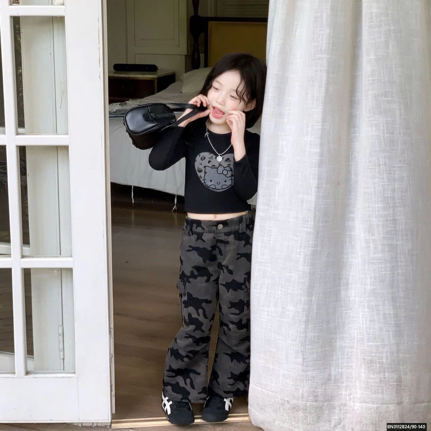 ÁO THUN CROPTOP MÈO DÀI TAY