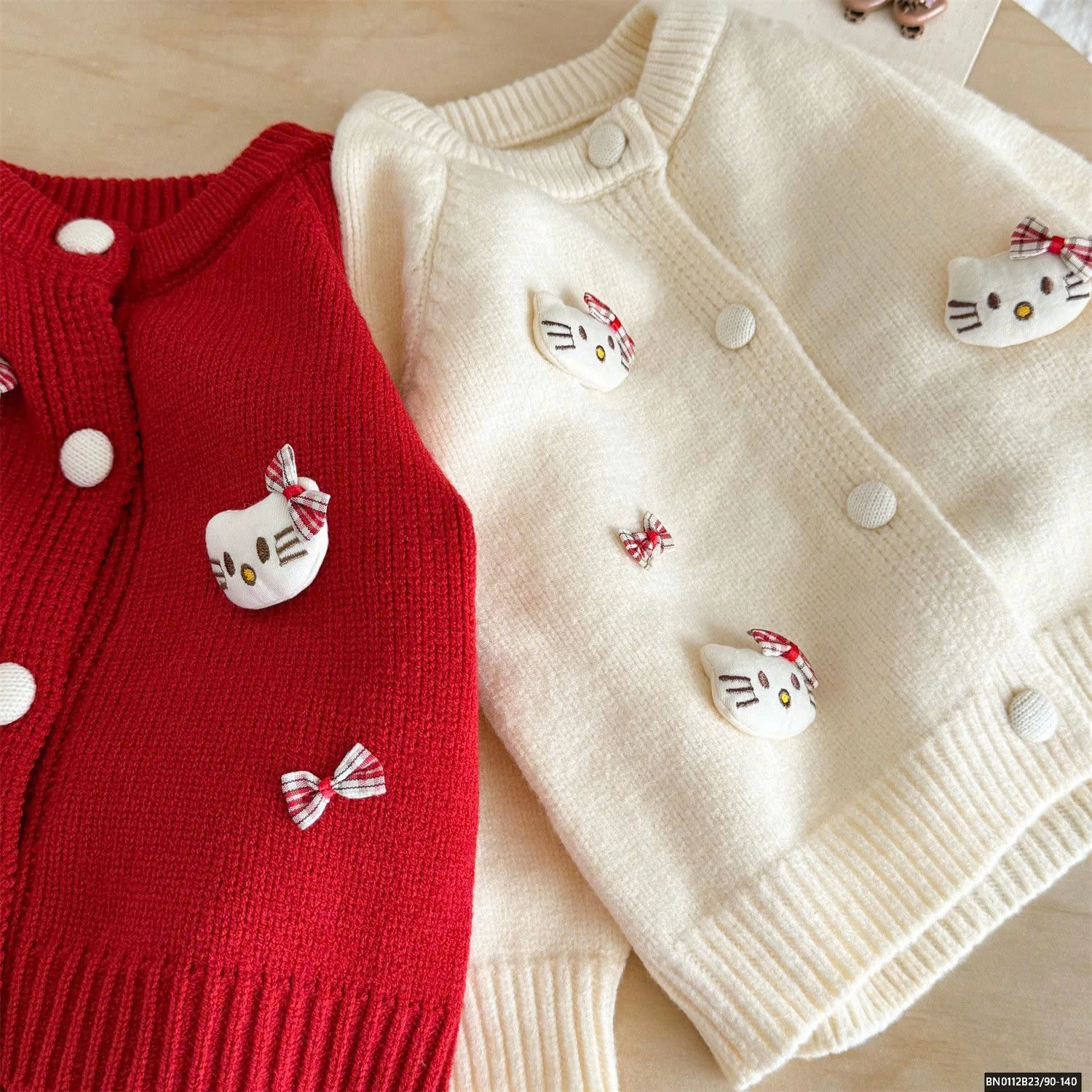 CARDIGAN KITTY XINH YÊU CHO BÉ GÁI