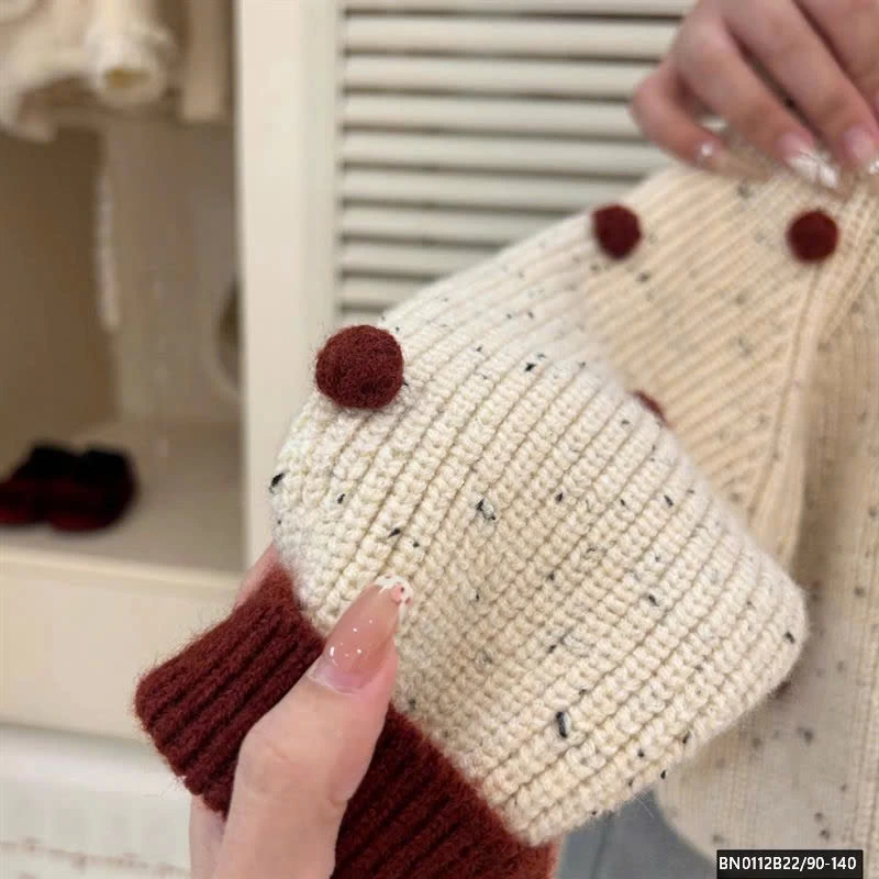 ÁO LEN QUẢ BÔNG ĐỎ