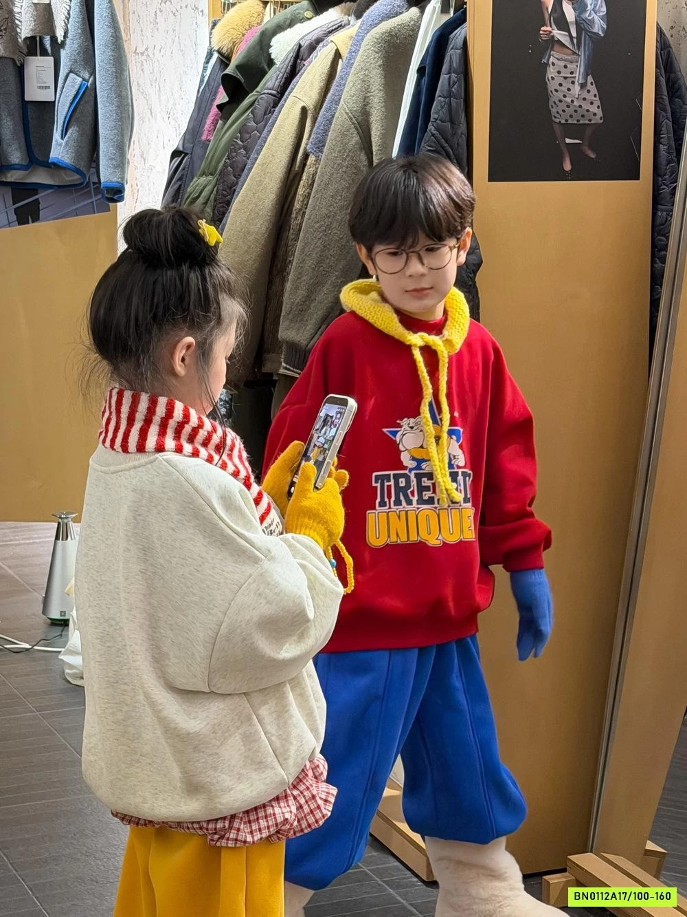 ÁO NỈ IN HÌNH KUMAI LÓT LÔNG CỪU