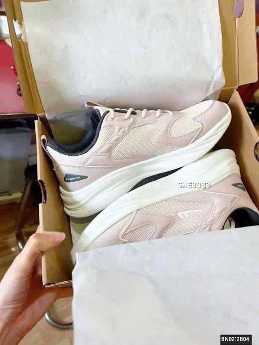 GIÀY THỂ THAO NAM NỮ HÃNG WARRIOR