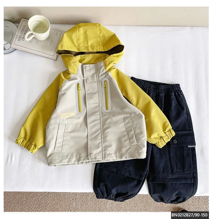 ÁO KHOÁC GIÓ PHỐI MÀU KHÓA PHẢN QUANG