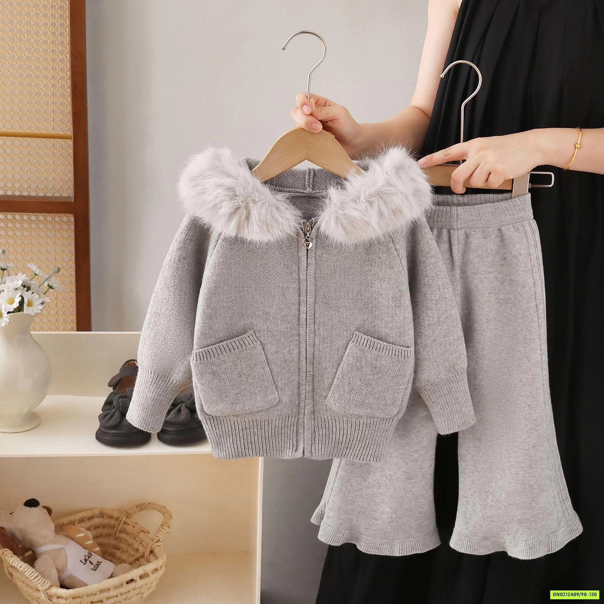 SÉT LEN ÁO KHOÁC PHỐI LÔNG