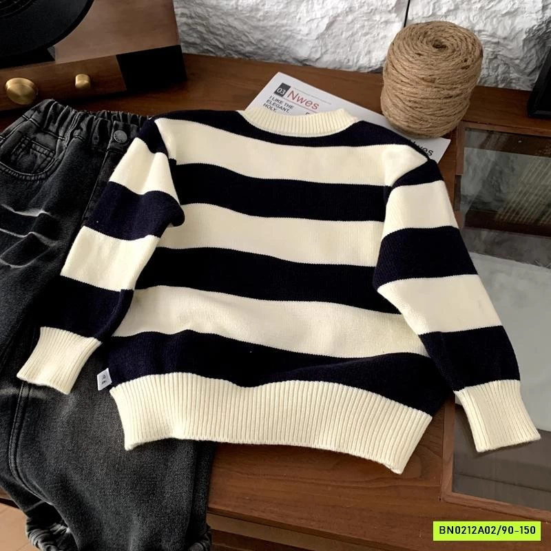 ÁO LEN KẺ CÚC CỔ