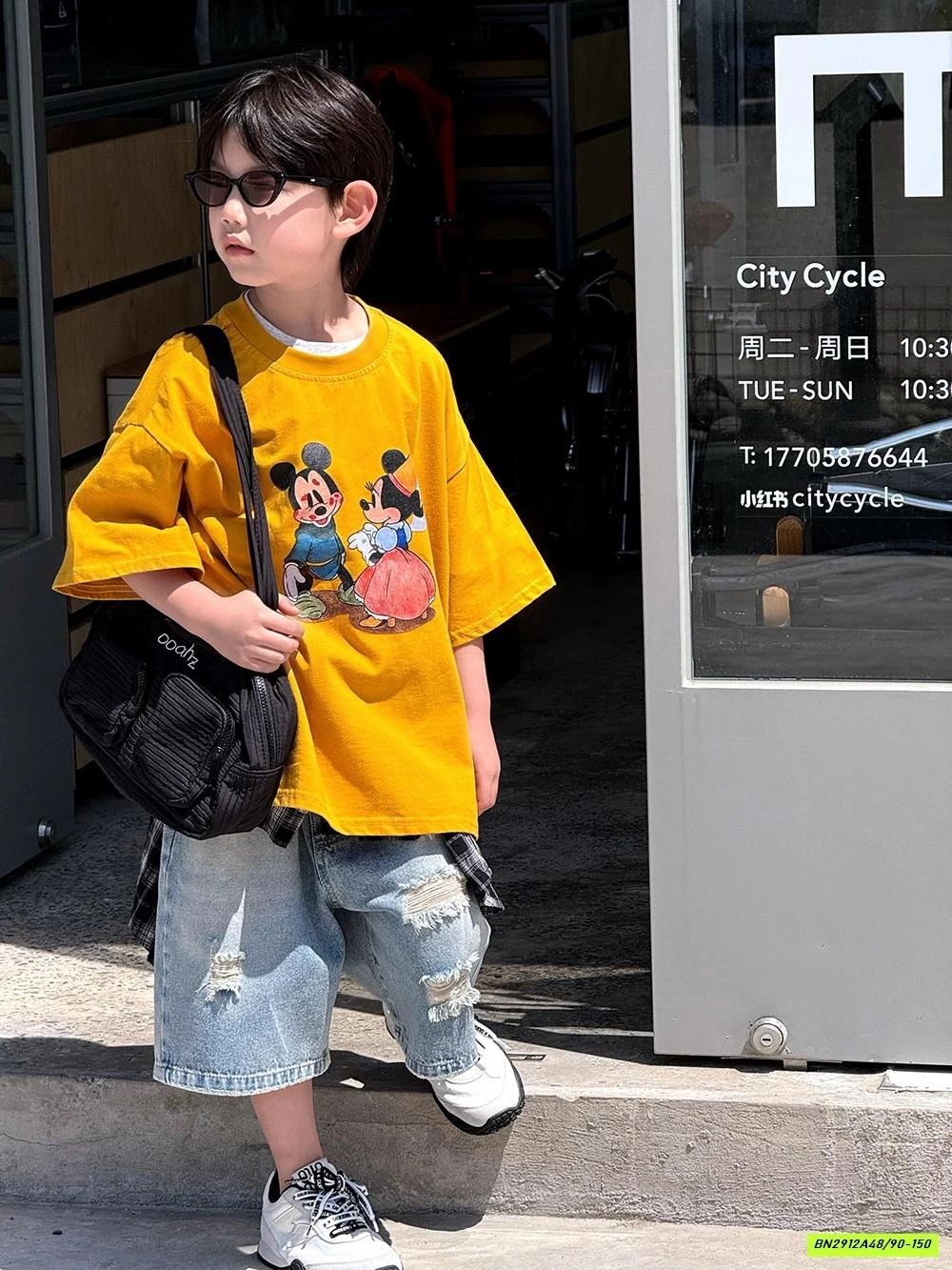 ÁO THUN MICKEY VÀNG