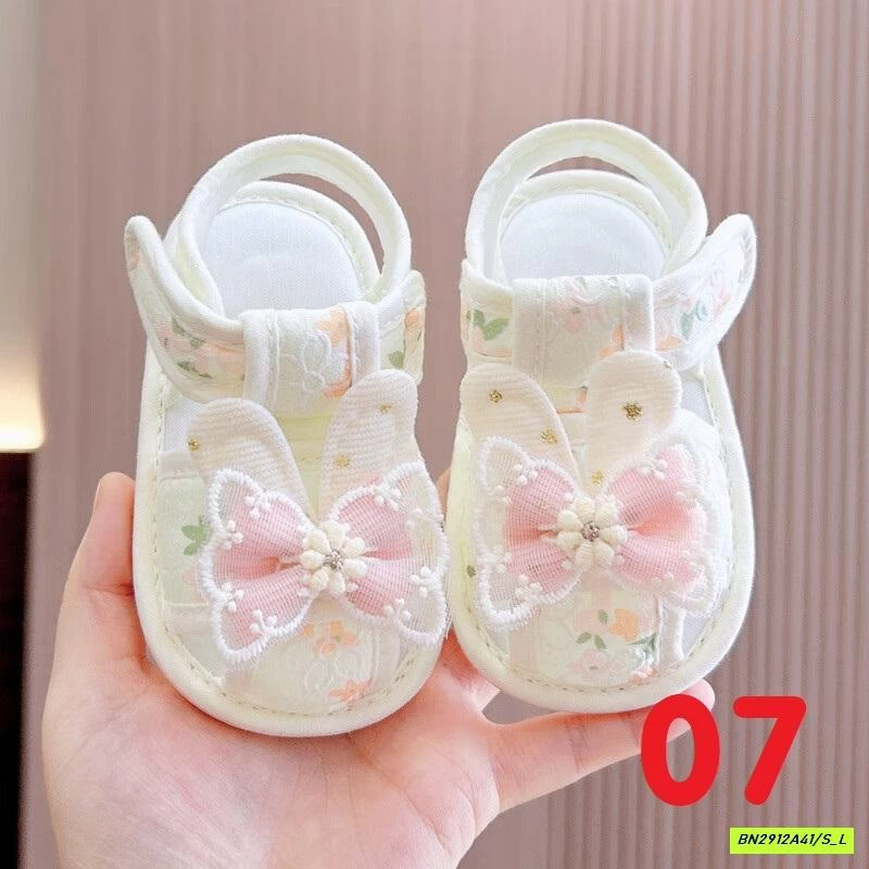 SANDAL HOA NHÍ TẬP ĐI