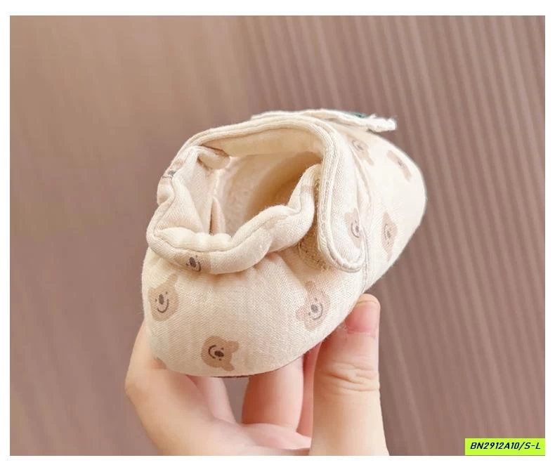 GIÀY TẬP ĐI HOA NHÍ GẮN NƠ