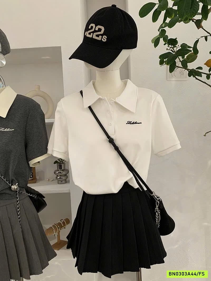 ÁO POLO THÊU CHỮ CROPTOP