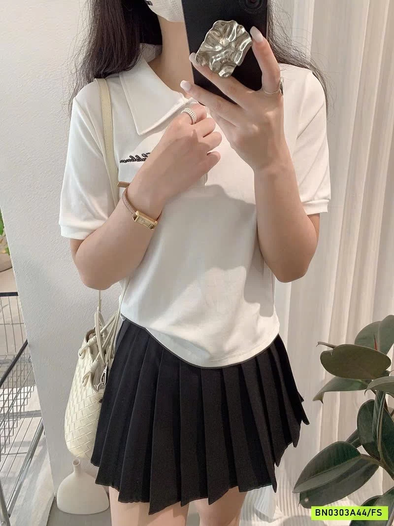 ÁO POLO THÊU CHỮ CROPTOP