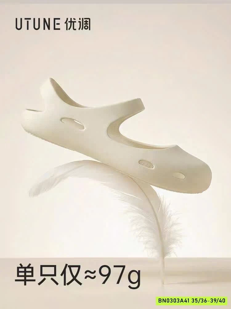 GIÀY NHỰA ĐI MƯA NỘI ĐỊA UTUNE