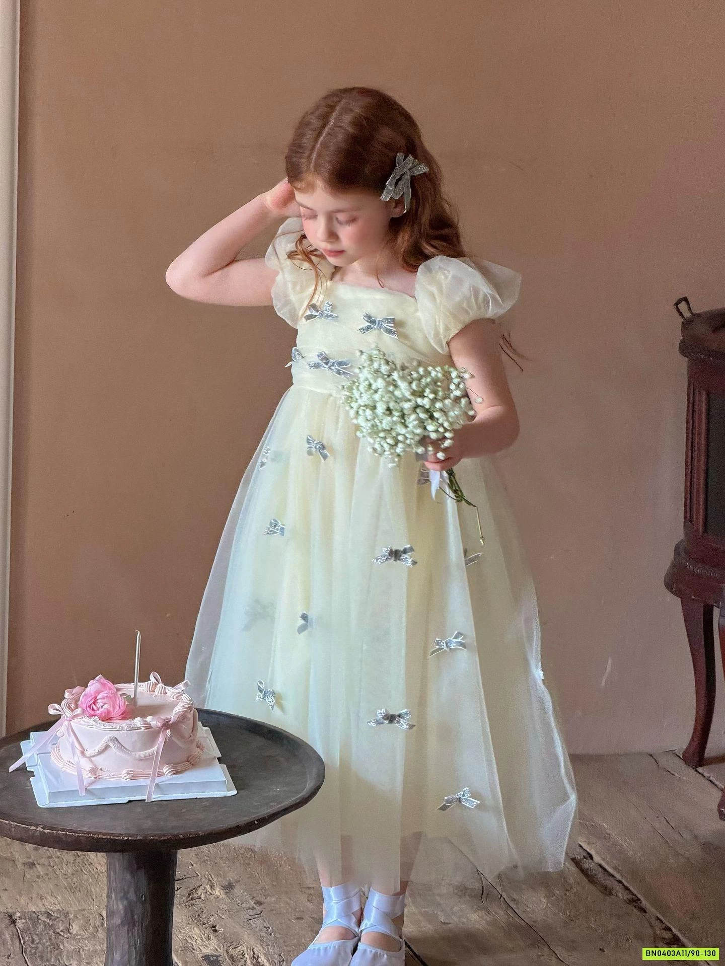 ĐẦM VOAN CÔNG CHÚA GẮN NƠ OTALY