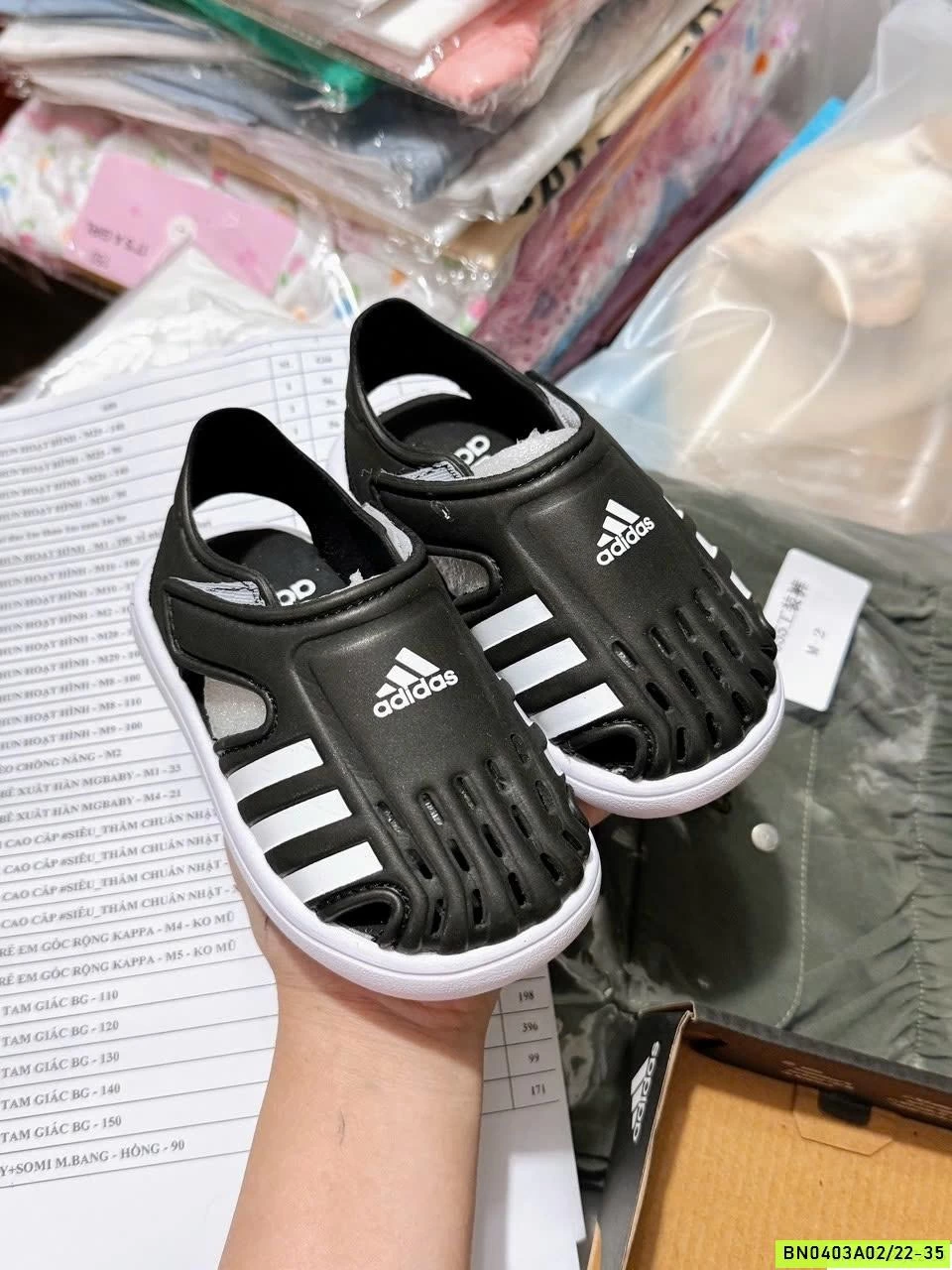 GIÀY D.A.S SIÊU NHẸ