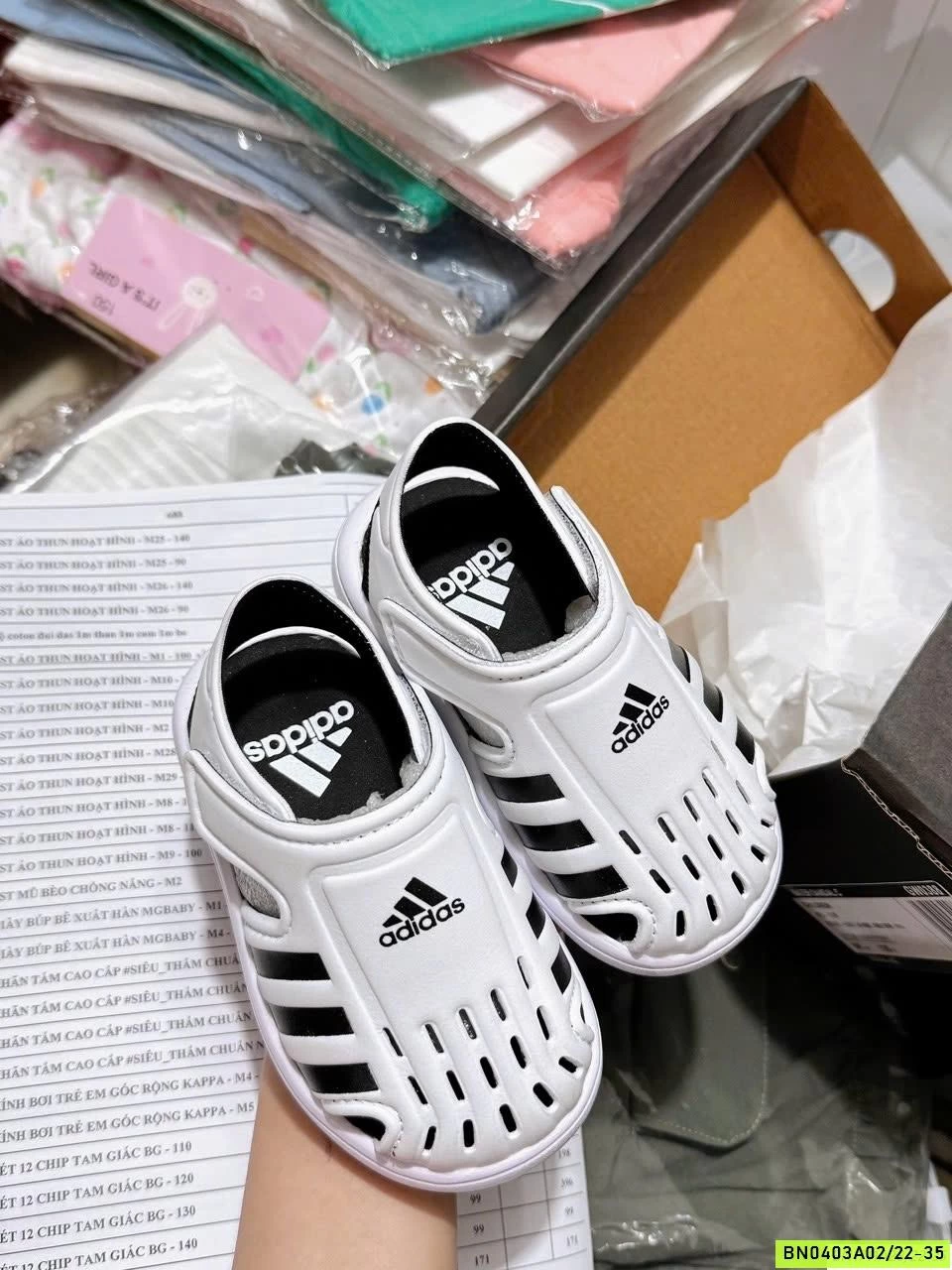 GIÀY D.A.S SIÊU NHẸ