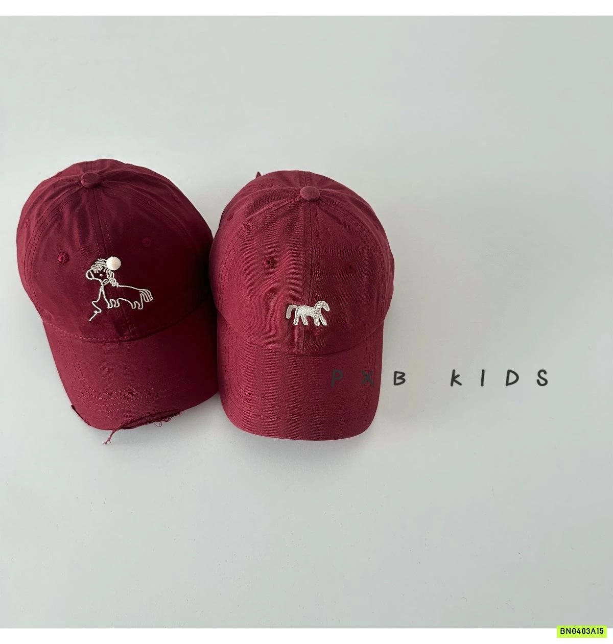 MŨ KẾT ĐỎ ĐÔ THÊU NGỰA