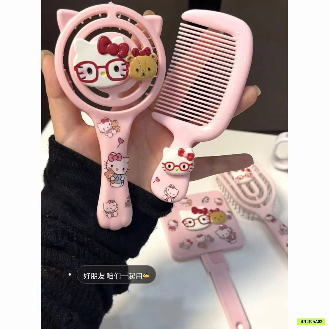 SÉT 4 LƯỢC KITTY HỒNG CHO BÉ
