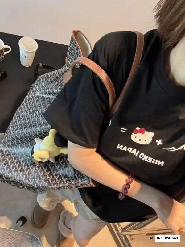 ÁO THUN KITTY   RS.STUDIO