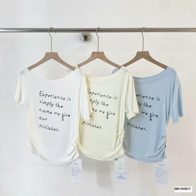 ÁO THUN IN CHỮ CỔ RỘNG  RS.STUDIO