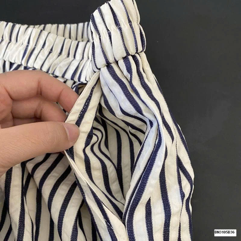 QUẦN KẺ SUỐNG RS.STUDIO