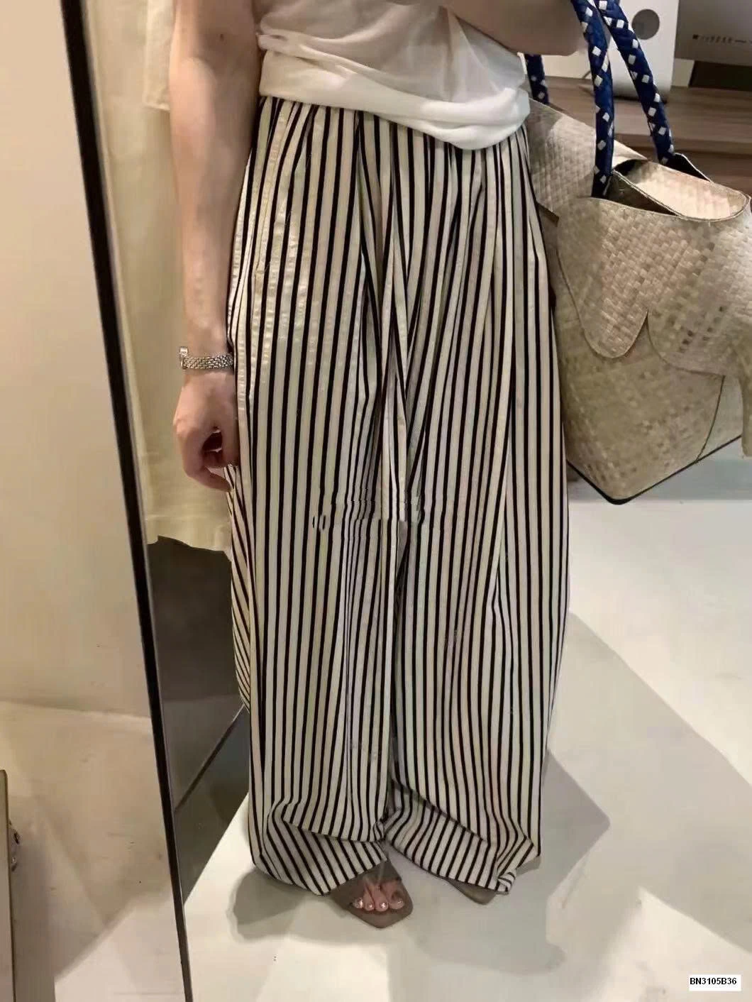 QUẦN KẺ SUỐNG RS.STUDIO