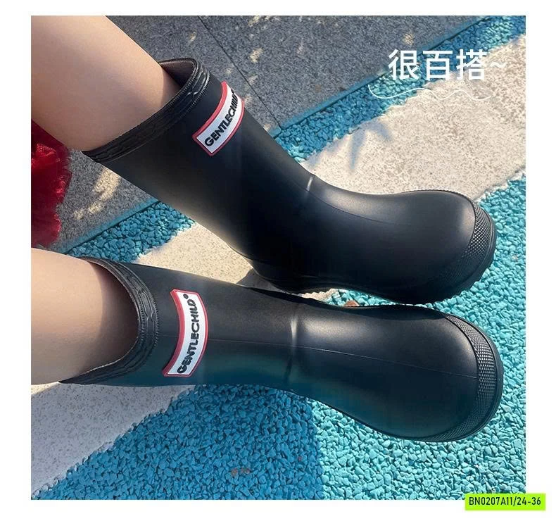 ỦNG ĐI MƯA CHỐNG TRƯỢT