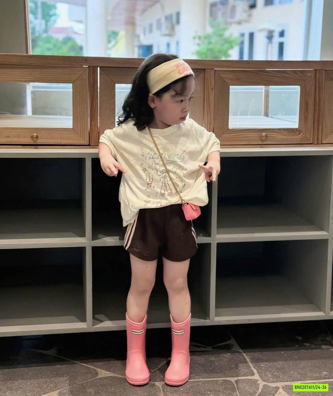 ỦNG ĐI MƯA CHỐNG TRƯỢT