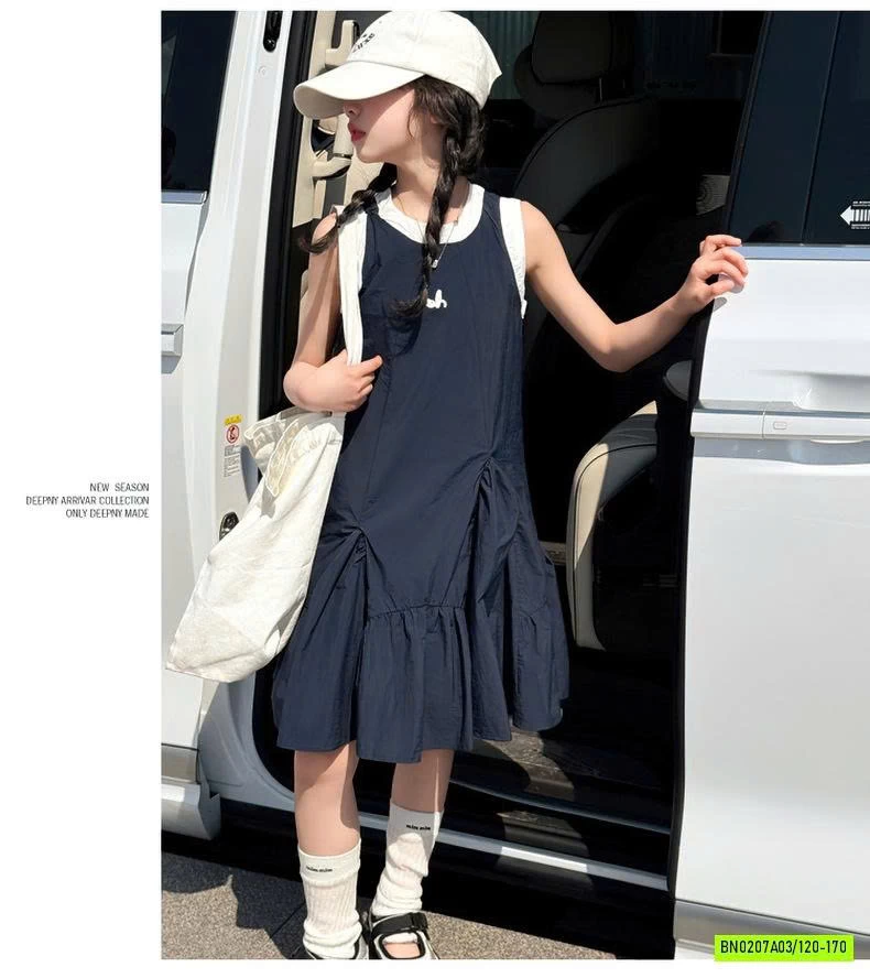 ĐẦM XÒE SÁT NÁCH VIỀN CỔ