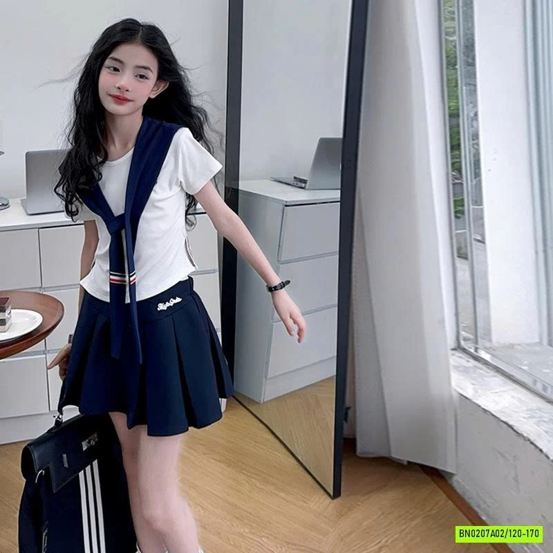 SÉT VÁY ÁO KÈM KHĂN CHOÀNG