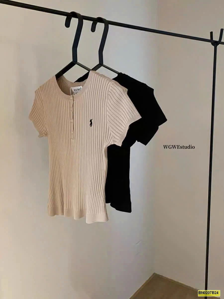 ÁO LEN THÊU NGỰA NHÀ WGWE