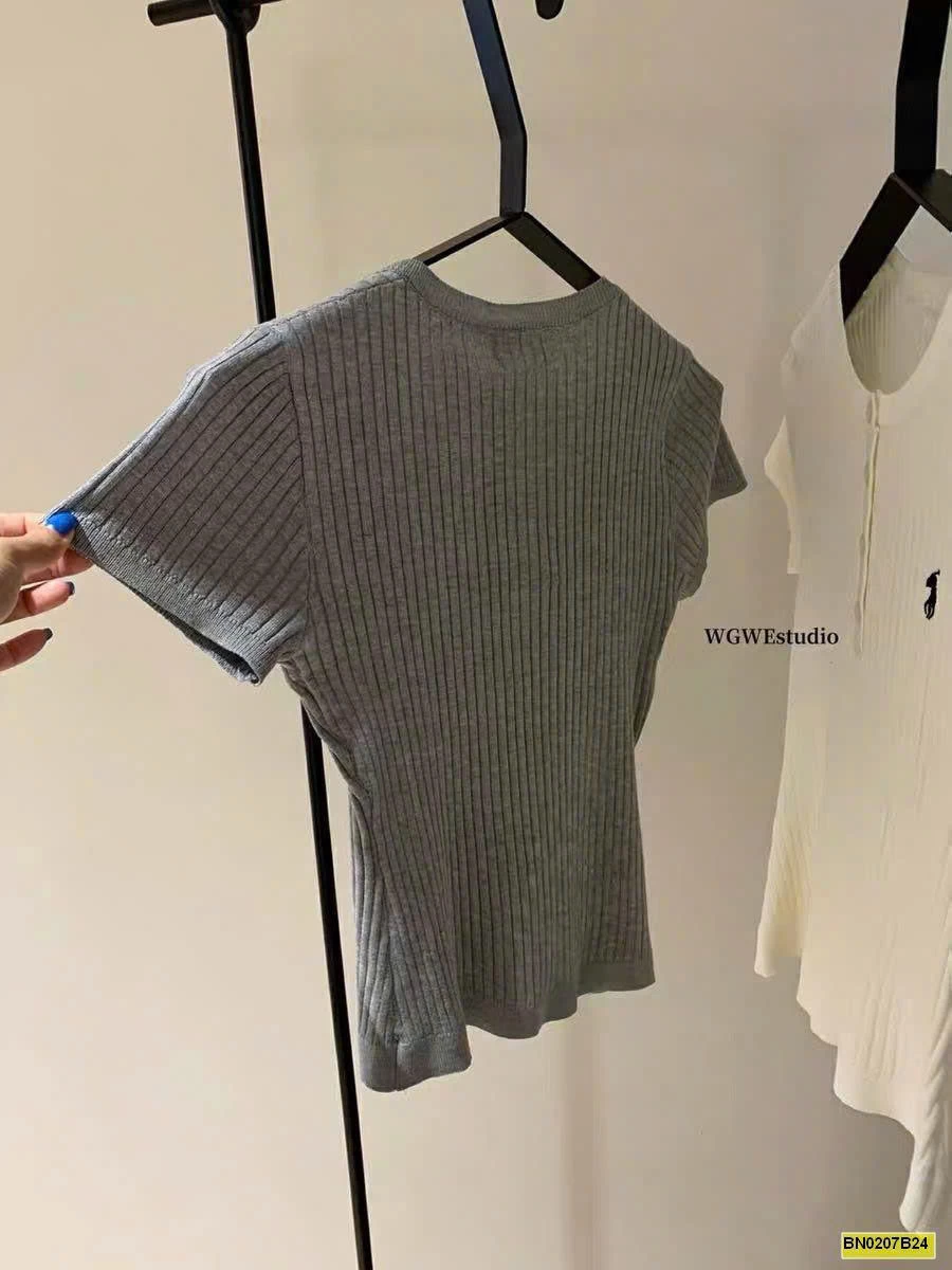 ÁO LEN THÊU NGỰA NHÀ WGWE