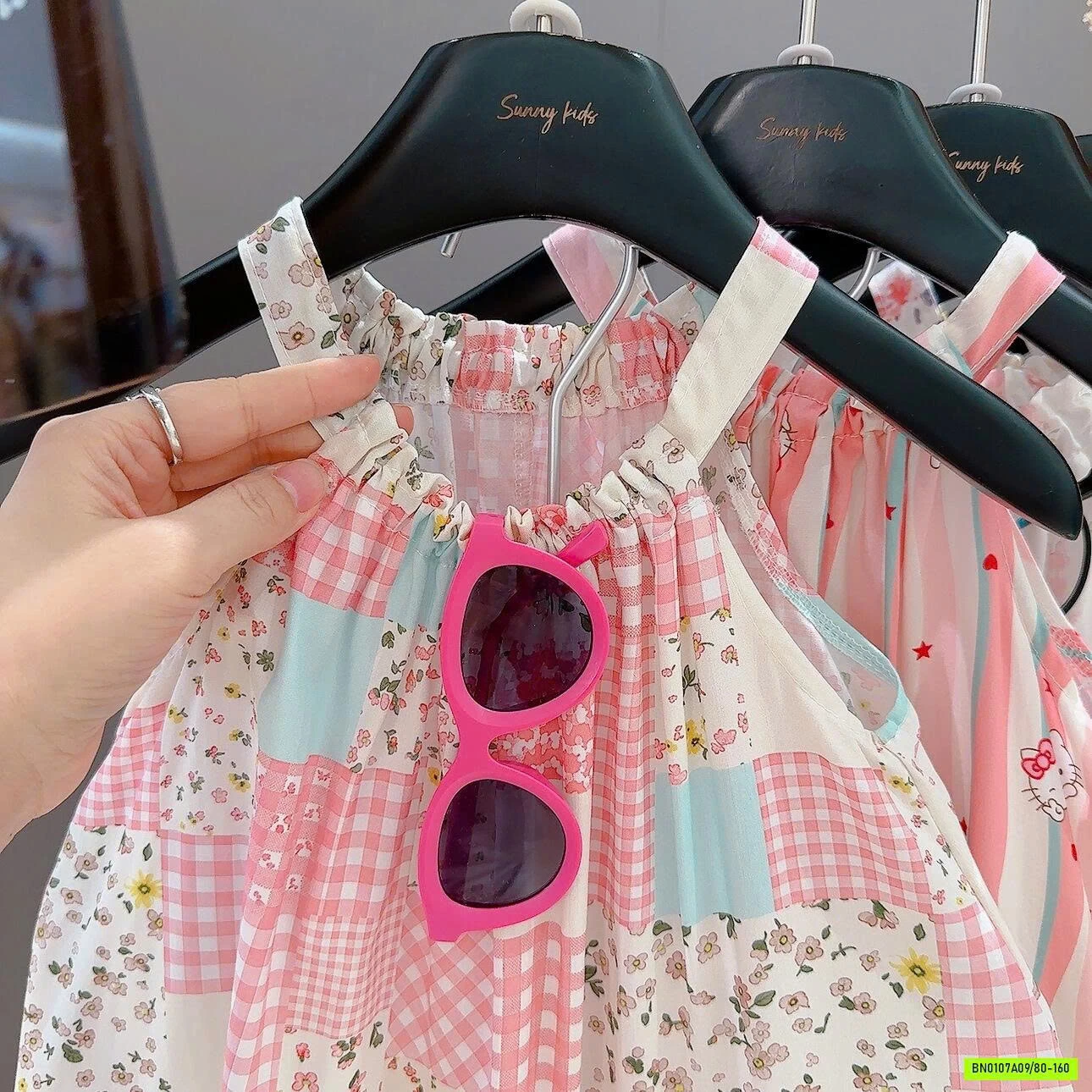ĐẦM LANH HOẠT IẾT CỔ YẾM MẪU MỚI