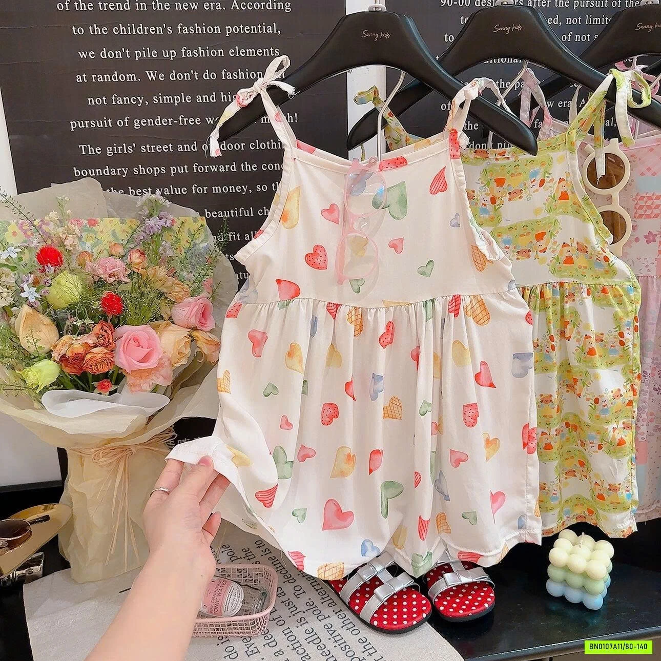 ĐẦM LANH HOA TONE HỒNG 2 DÂY XINH XẮN