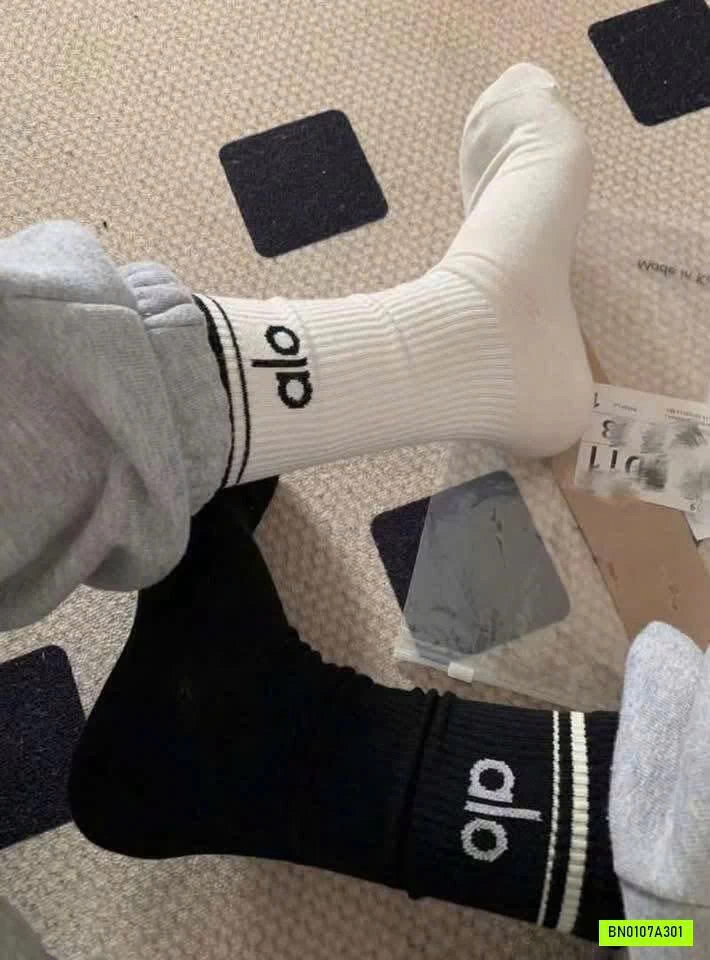 SÉT 10 ĐÔI TẤT ALO