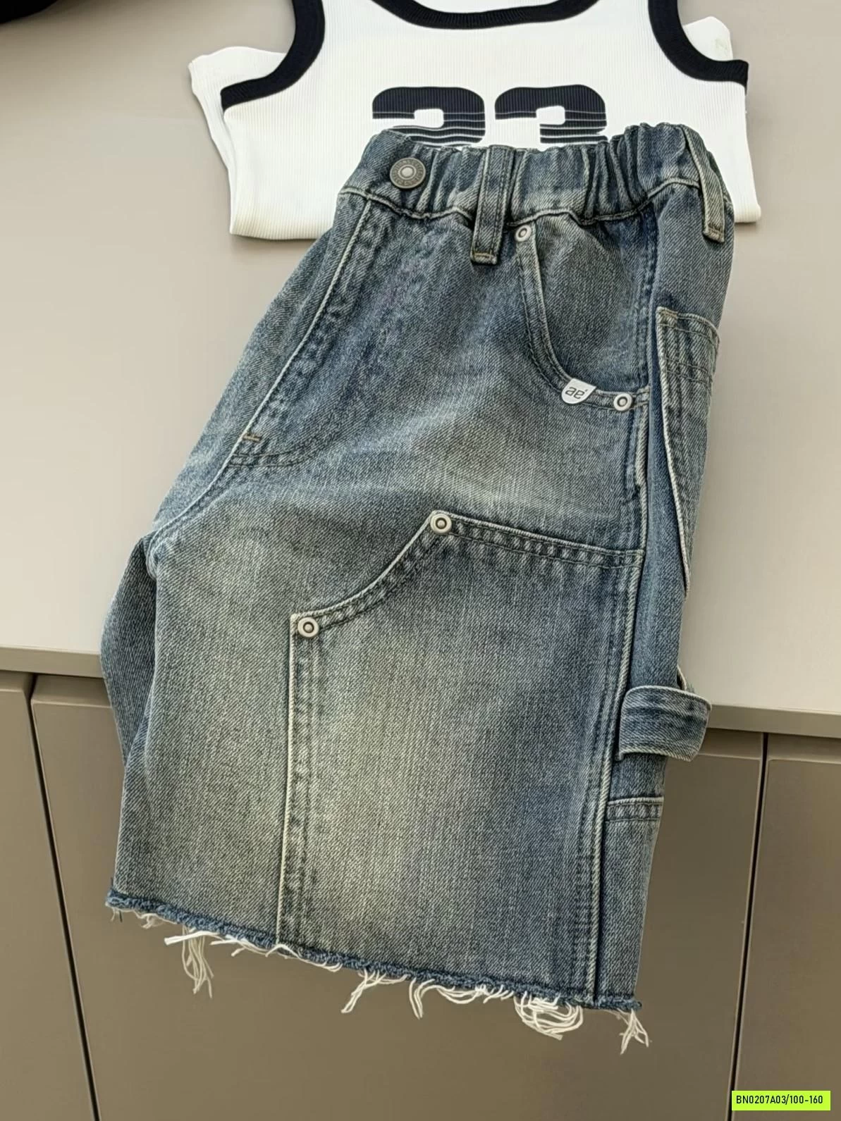 SHORT JEANS TUA GẤU CÁ TÍNH
