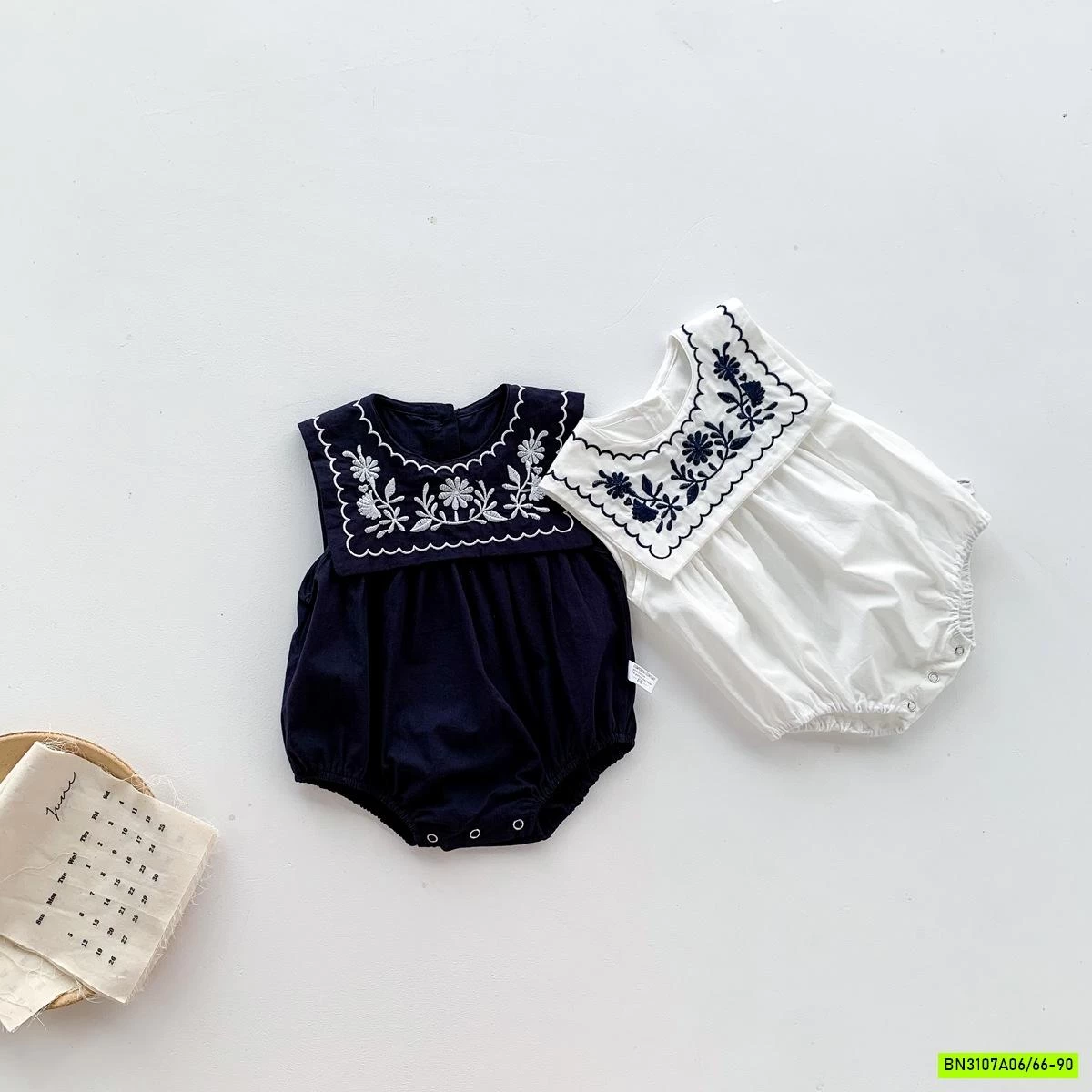 BODY THÔ MỀM CỔ VUÔNG THÊU HOA