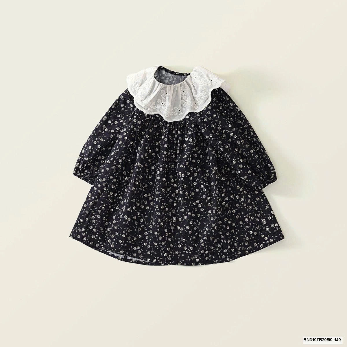 ĐẦM THÔ HOA NHÍ CỔ SEN