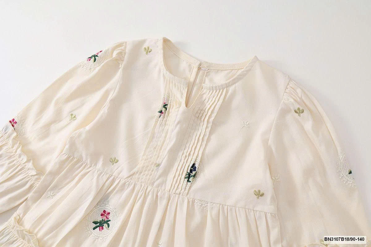 ĐẦM TAY BỒNG THÊU HOA