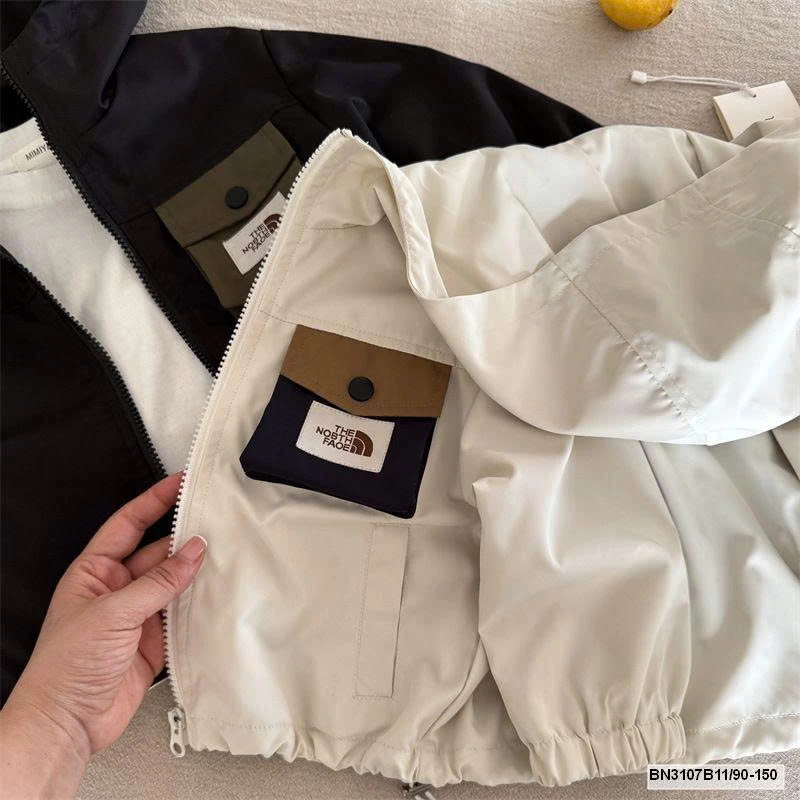 ÁO KHOÁC GIÓ TÚI NGỰC  MMY