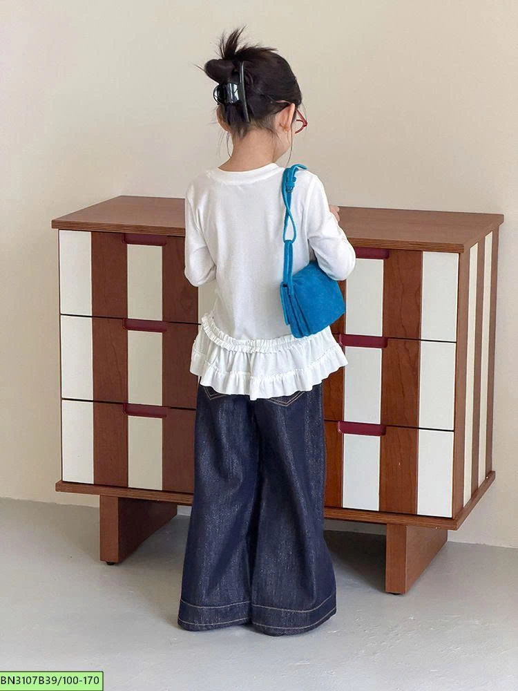 QUẦN JEAN XANH ĐẬM CHỈ NỔI AMBB 26A074