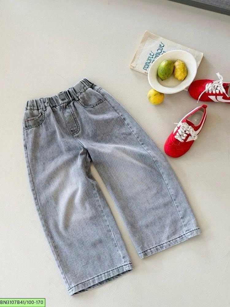 QUẦN JEAN MÀU XÁM BẠC MÀU AMBB  26B017