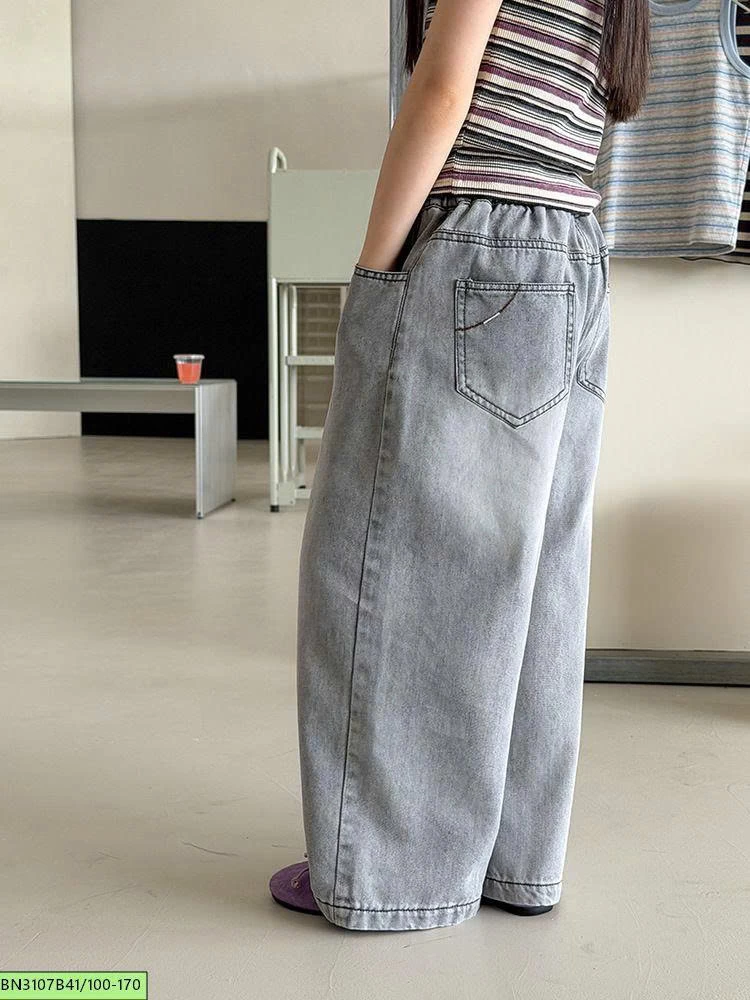 QUẦN JEAN MÀU XÁM BẠC MÀU AMBB  26B017