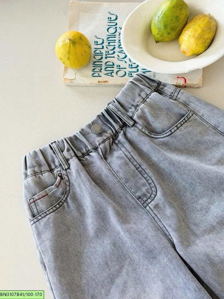 QUẦN JEAN MÀU XÁM BẠC MÀU AMBB  26B017