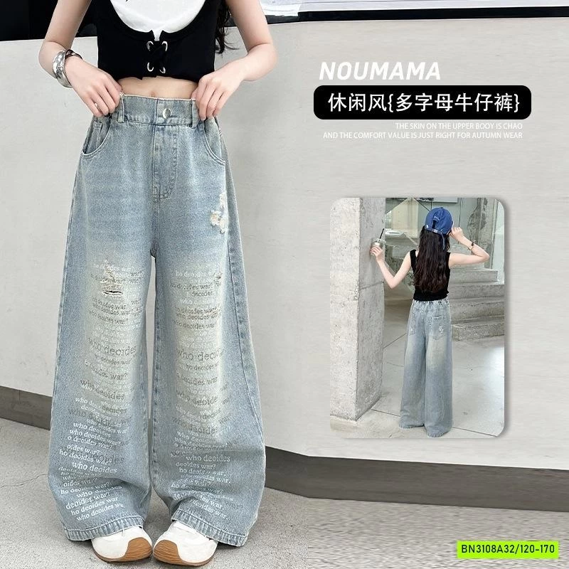 JEANS SUÔNG RÁCH IN CHỮ NHỎ SZ ĐẠI