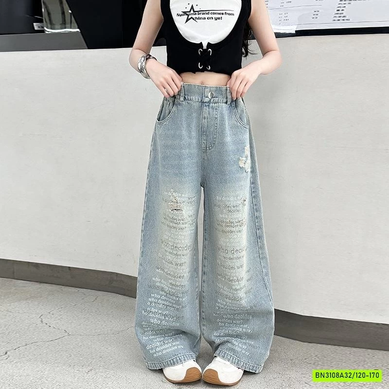 JEANS SUÔNG RÁCH IN CHỮ NHỎ SZ ĐẠI