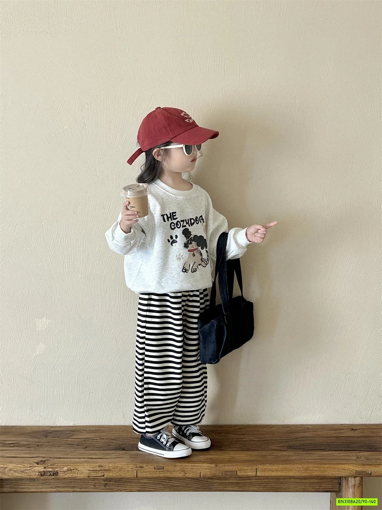 ÁO NỈ CÚN MIX QUẦN KẺ