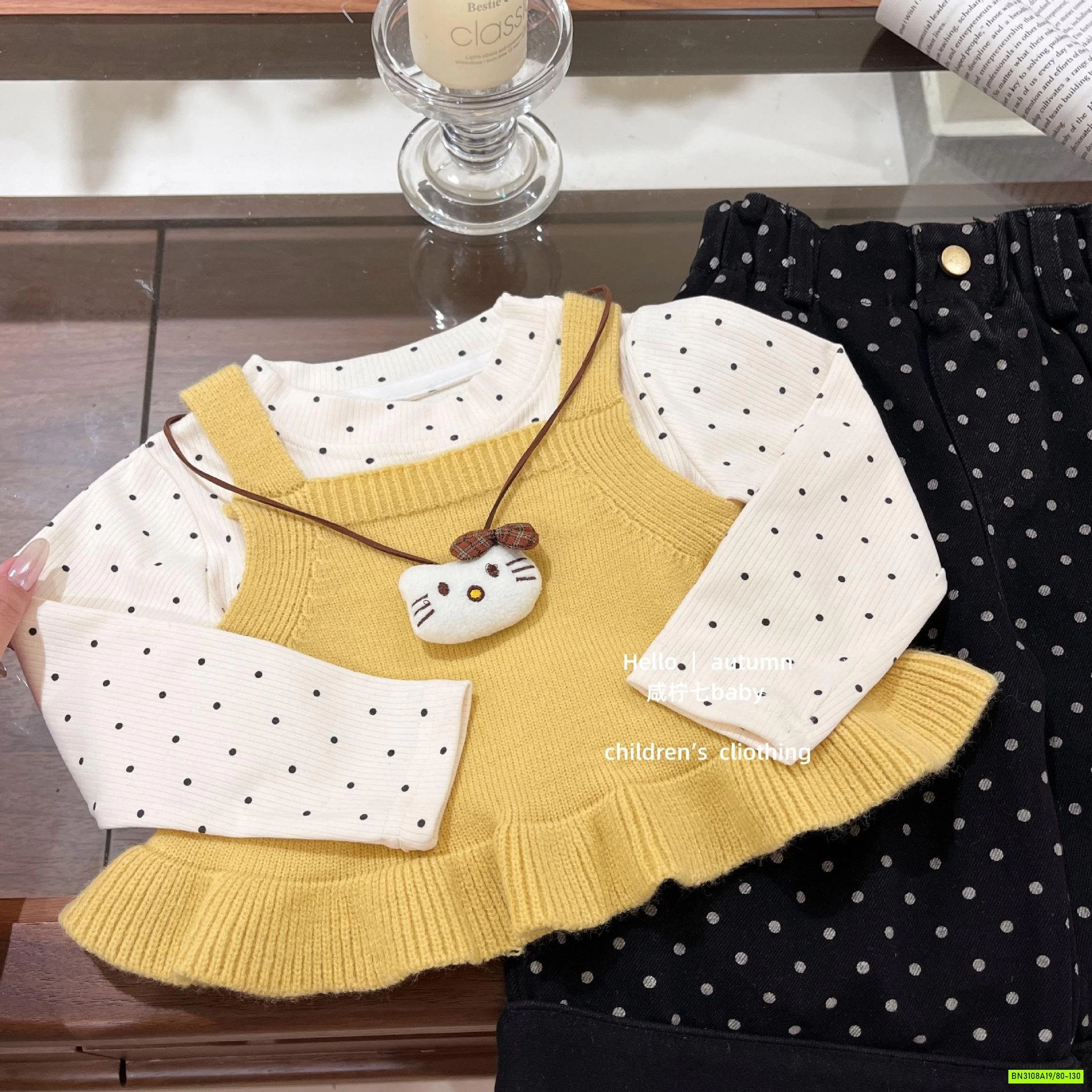 SET ÁO LEN VÀNG MIX QUẦN SUÔNG CHẤM BI