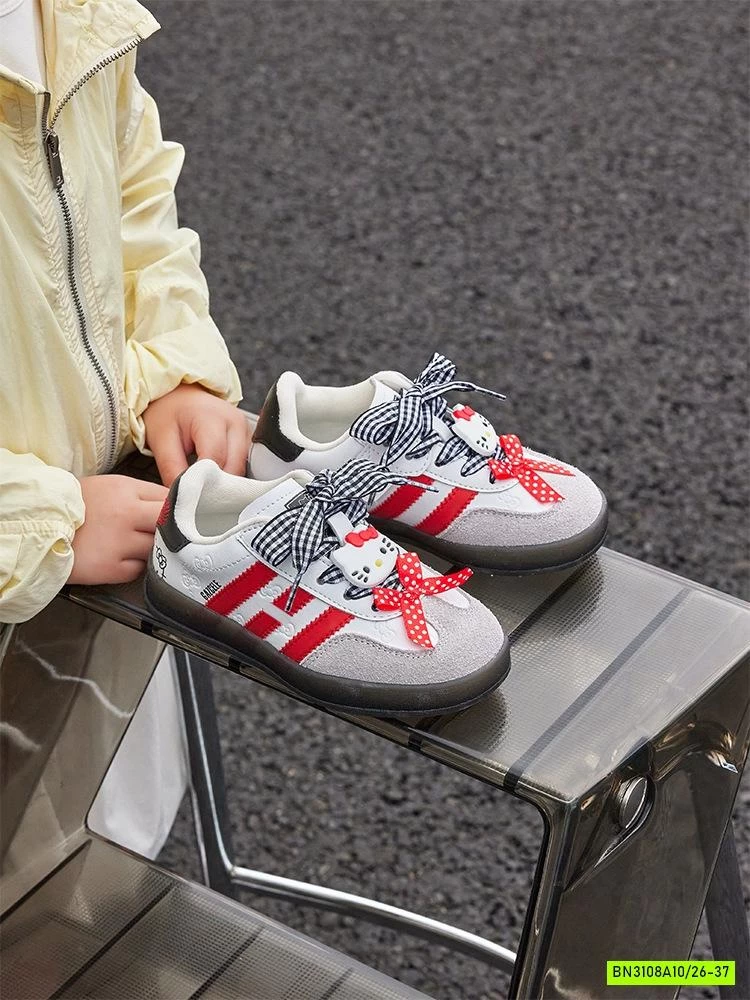 GIÀY THỂ THAO PHỐI SỌC NƠ KITTY